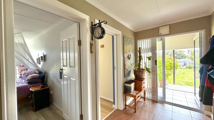 4 Bedroom Property for Sale in Bettys Bay Western Cape